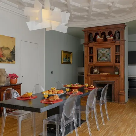 Apartment Opera Prestige *
