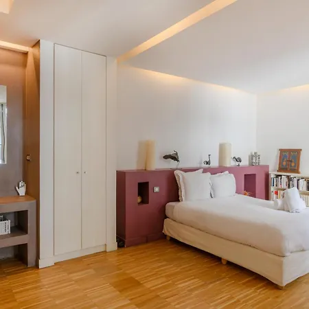 Opera Prestige Apartment